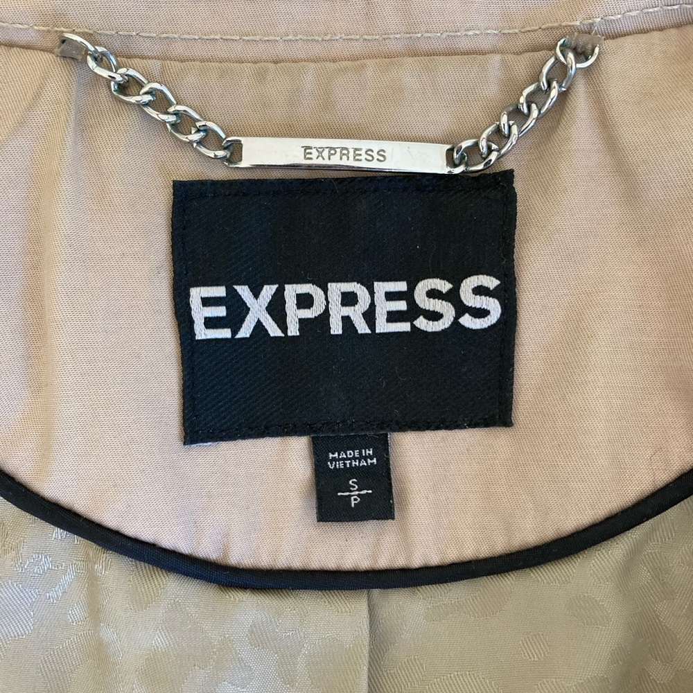 Express Fitted Trench Coat, Size S - Picture 6 of 11